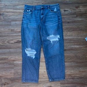 AE High Waist Jeans With Rips